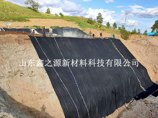 蓄水池防滲膜施工想省人工費(fèi)？這些方法超實用